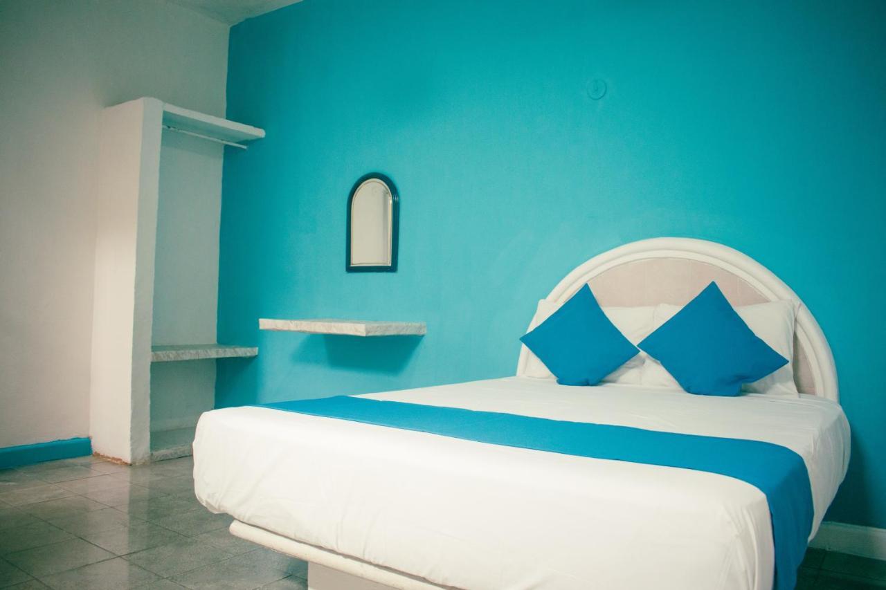 מרידה Hotel Posada Aurora מראה חיצוני תמונה